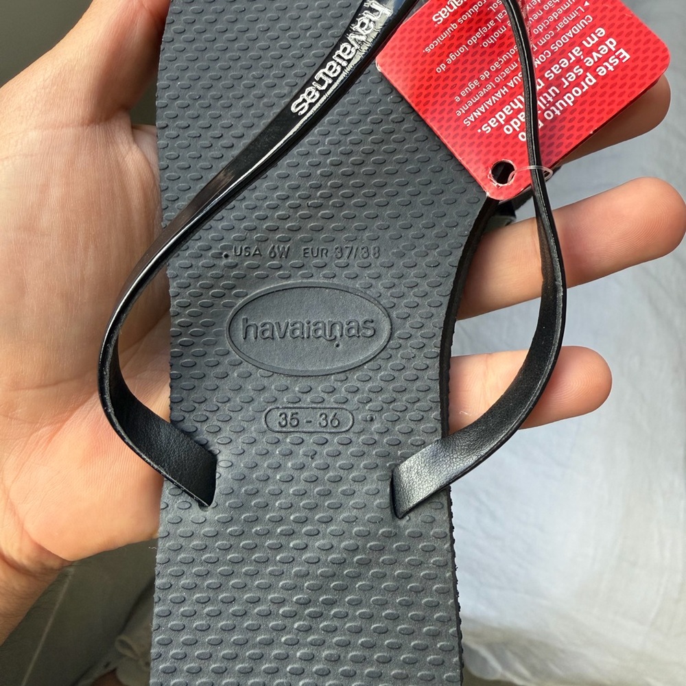 Havaianas Classic Black Sandals - Picture 4 of 4